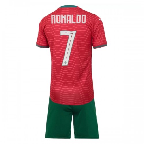Officiële Voetbalshirt + Korte Broek Portugal Ronaldo 7 Thuis WK 2026 - Kids Officiële Voetbalshirt + Korte Broek Portugal Ronaldo 7 Thuis WK 2026 - Kids