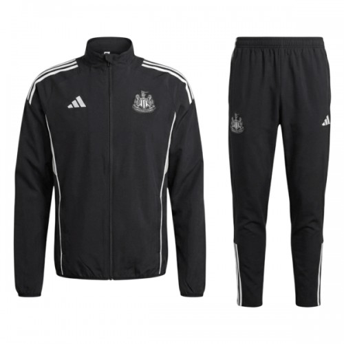 Newcastle United Trainingsjack Pak 2025-26 Zwarte - Heren Newcastle United Trainingsjack Pak 2025-26 Zwarte - Heren