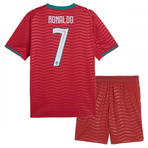 Officiële Voetbalshirt + Korte Broek Portugal Ronaldo 7 Thuis WK 2026 - Kids Officiële Voetbalshirt + Korte Broek Portugal Ronaldo 7 Thuis WK 2026 - Kids