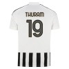 Officiële Voetbalshirt Juventus Thuram 9 Thuis 2026-27 - Heren Officiële Voetbalshirt Juventus Thuram 9 Thuis 2026-27 - Heren