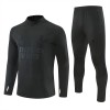 Real Madrid Trainings Sweatshirt Quarter-zip 2026-27 Zwarte - Heren Real Madrid Trainings Sweatshirt Quarter-zip 2026-27 Zwarte - Heren