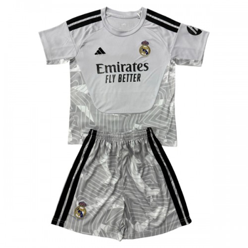 Officiële Voetbalshirt + Korte Broek Doelman Real Madrid 2026-27 Grijze - Kids Officiële Voetbalshirt + Korte Broek Doelman Real Madrid 2026-27 Grijze - Kids