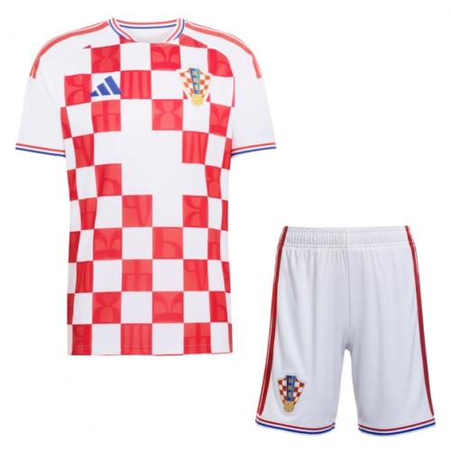 Officiële Voetbalshirt + Korte Broek Kroatië Thuis 2026-27 - Kids Officiële Voetbalshirt + Korte Broek Kroatië Thuis 2026-27 - Kids